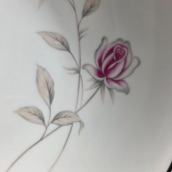 Seizan Fine China Lasting Rose 9 Inch Serving Bowl White Pink Roses Gray Leaves - Picture 4 of 15